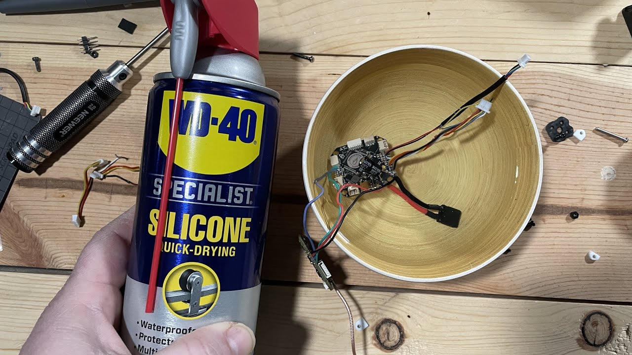 Does WD-40 Specialist Silicone Spray Waterproof a FPV Drone?
