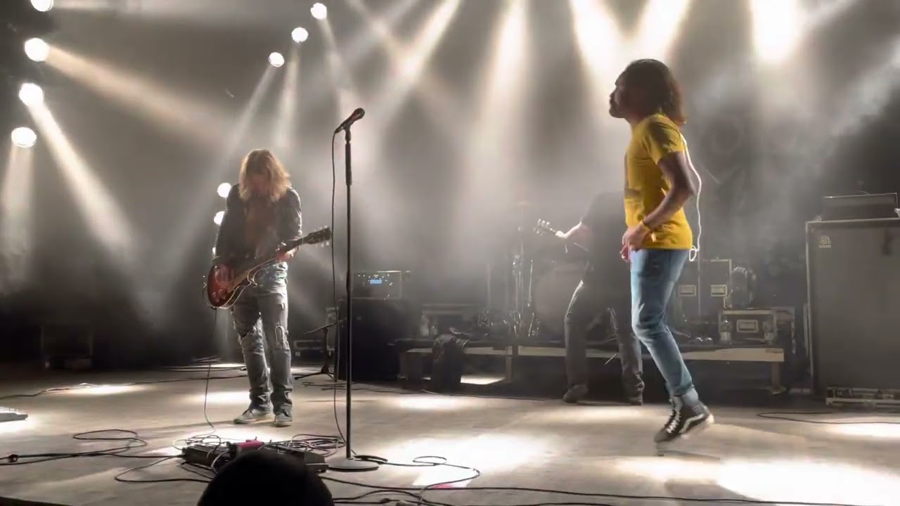 The New Roses (feat. Massive Wagons) „Johnny B. Good‘“ live @brienzersee-rockfestival 06.08.22