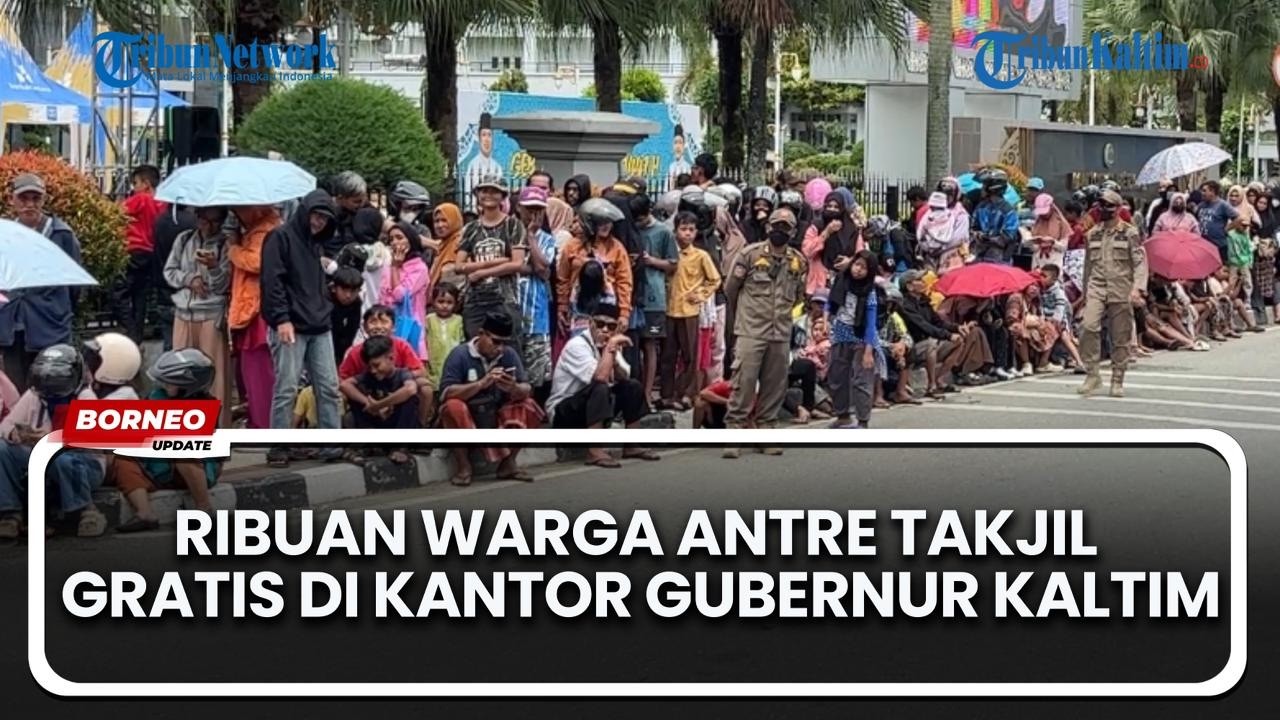 Kian Ramai, Warga Rela Datang Lebih Awal demi Dapat Takjil di Kantor Gubernur Kaltim