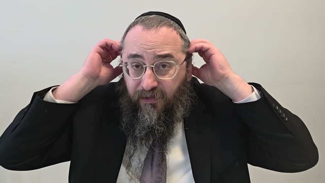 Kabolistic explanation of tfilin - corresponding to chariot of H-m, to mazel, 12 tribes and presents
