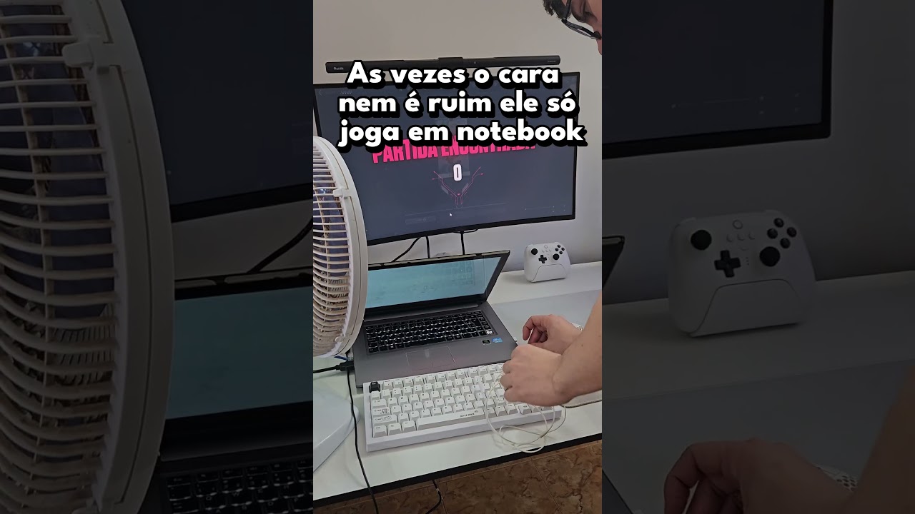 O cara joga em notebook 💀 #notebook #notebookgamer #pcgamer