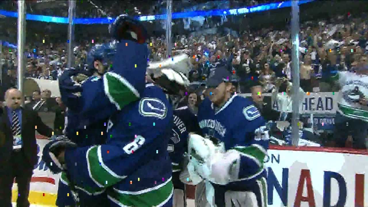 Canucks Vs Sharks - Game Highlights - R3G5 2011 Playoffs - 05.24.11 - HD