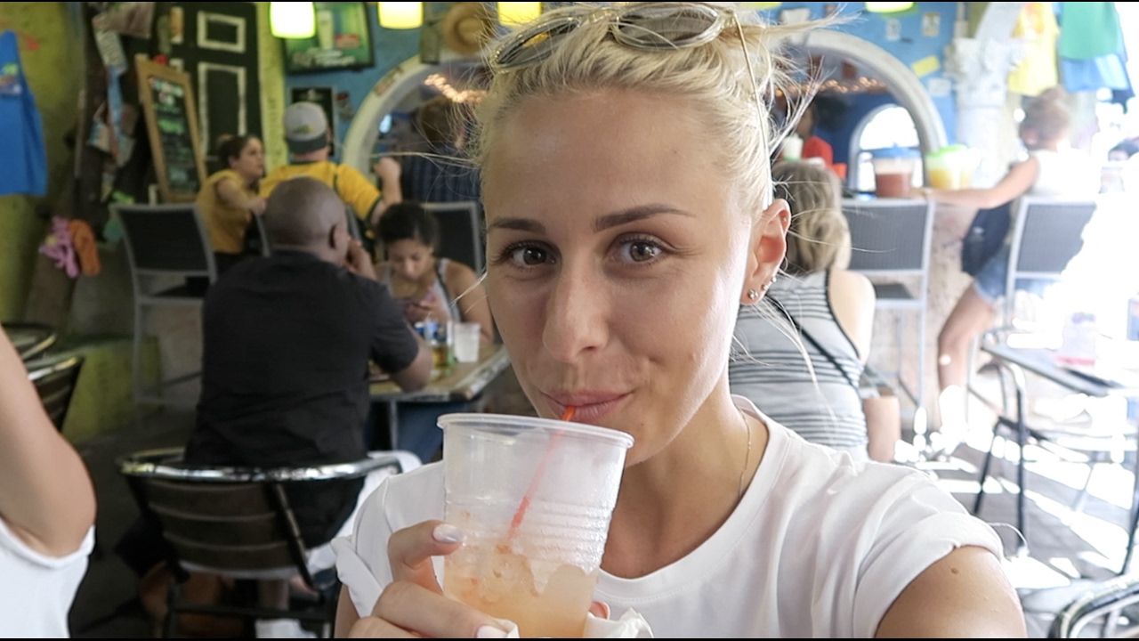 BAHAMA MAMA 🍹