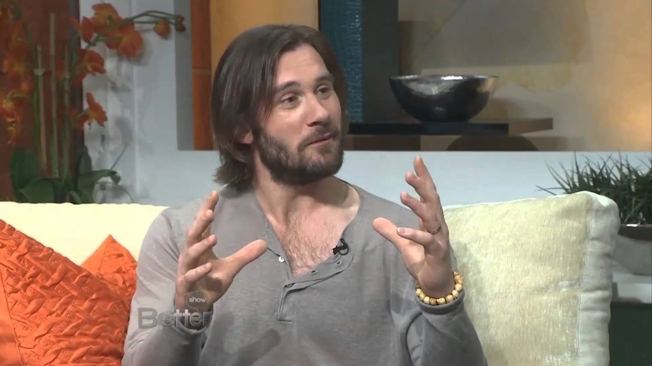 Clive Standen's Shirtless Photo
