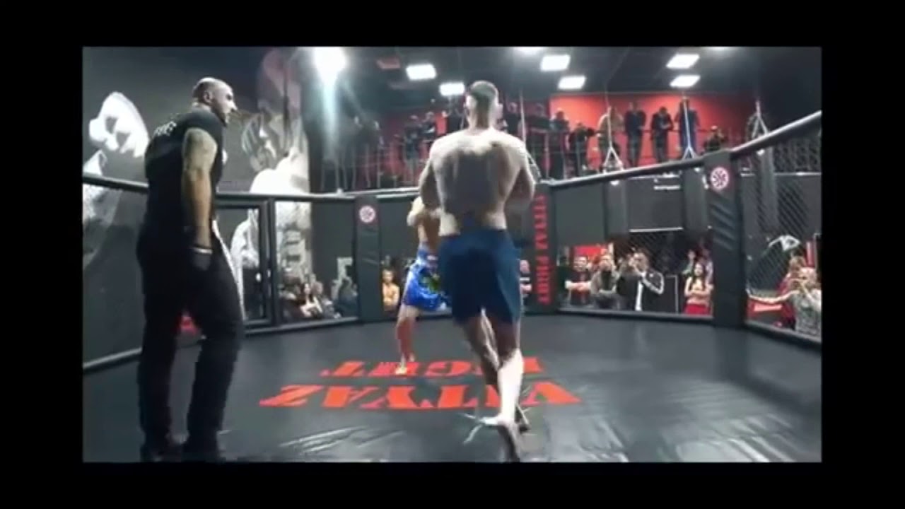 Popoye russo no MMA