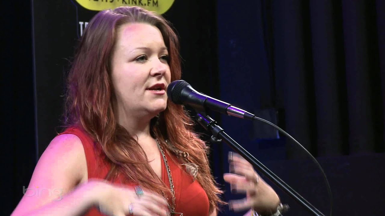 Audra Mae - Interview (Bing Lounge)