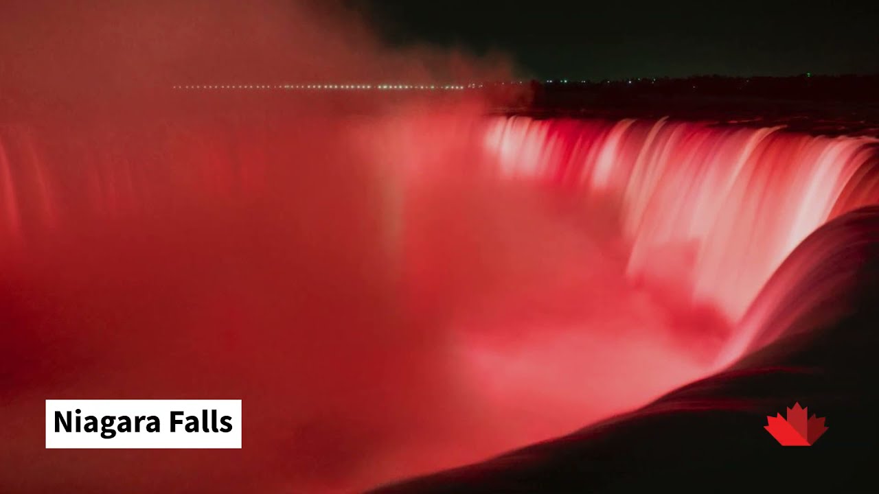 Landmarks across Canada light up for Duty Counsel Day