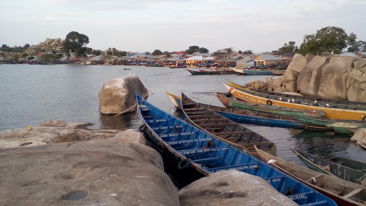 Kisma 1 - An Island Where All Women Are Married