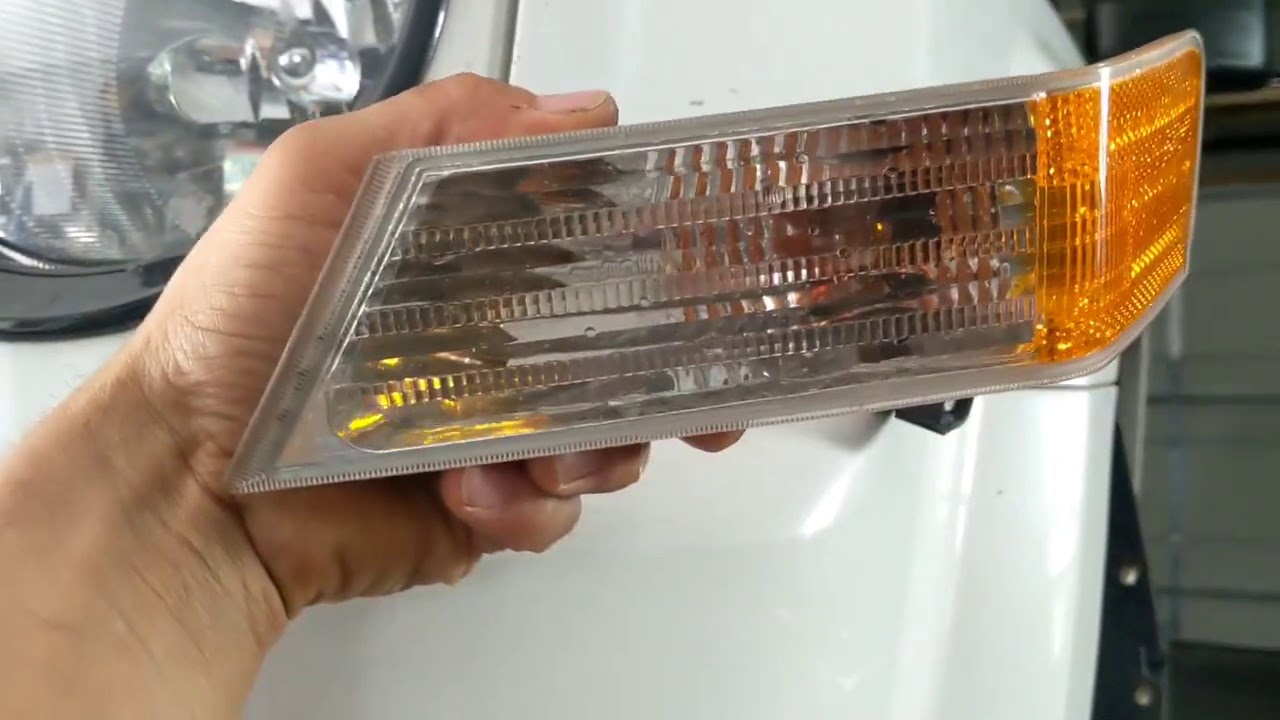 Jeep Patriot Side Light Replacement step by step