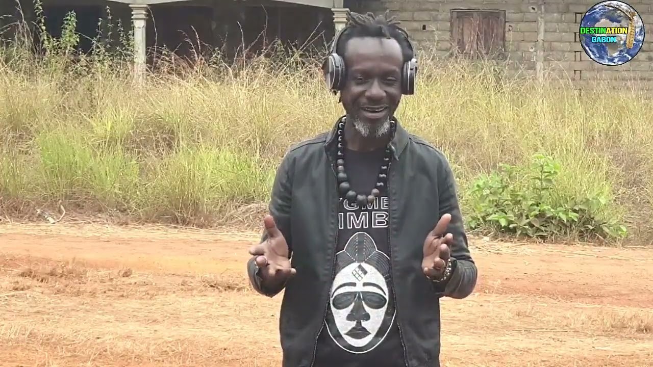 Émission DESTINATION GABON ! MIMONGO Rencontre avec une maman Pygmées Babongo de plus de 107 ans...