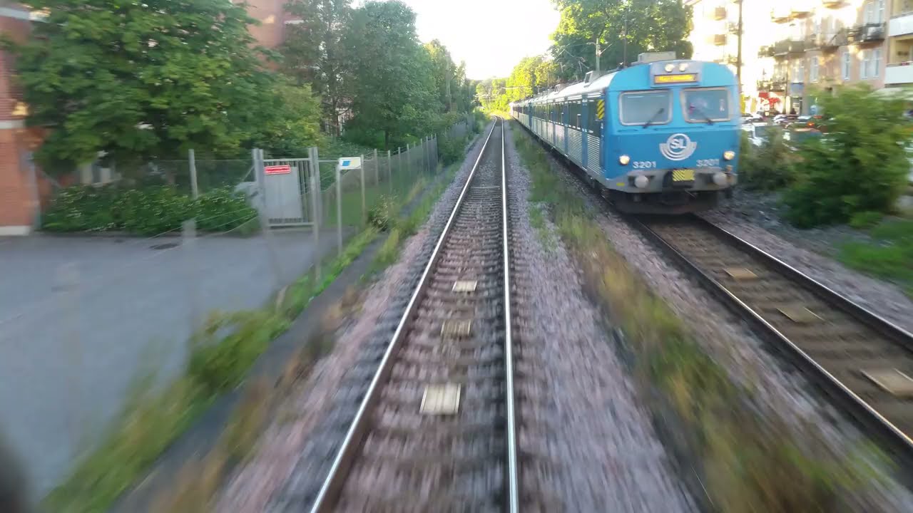 Train Driver&acute;s View , 4K,  2015-09-07  Cargotrain  fr&aring;n Tomteboda to Fr&ouml;vi.