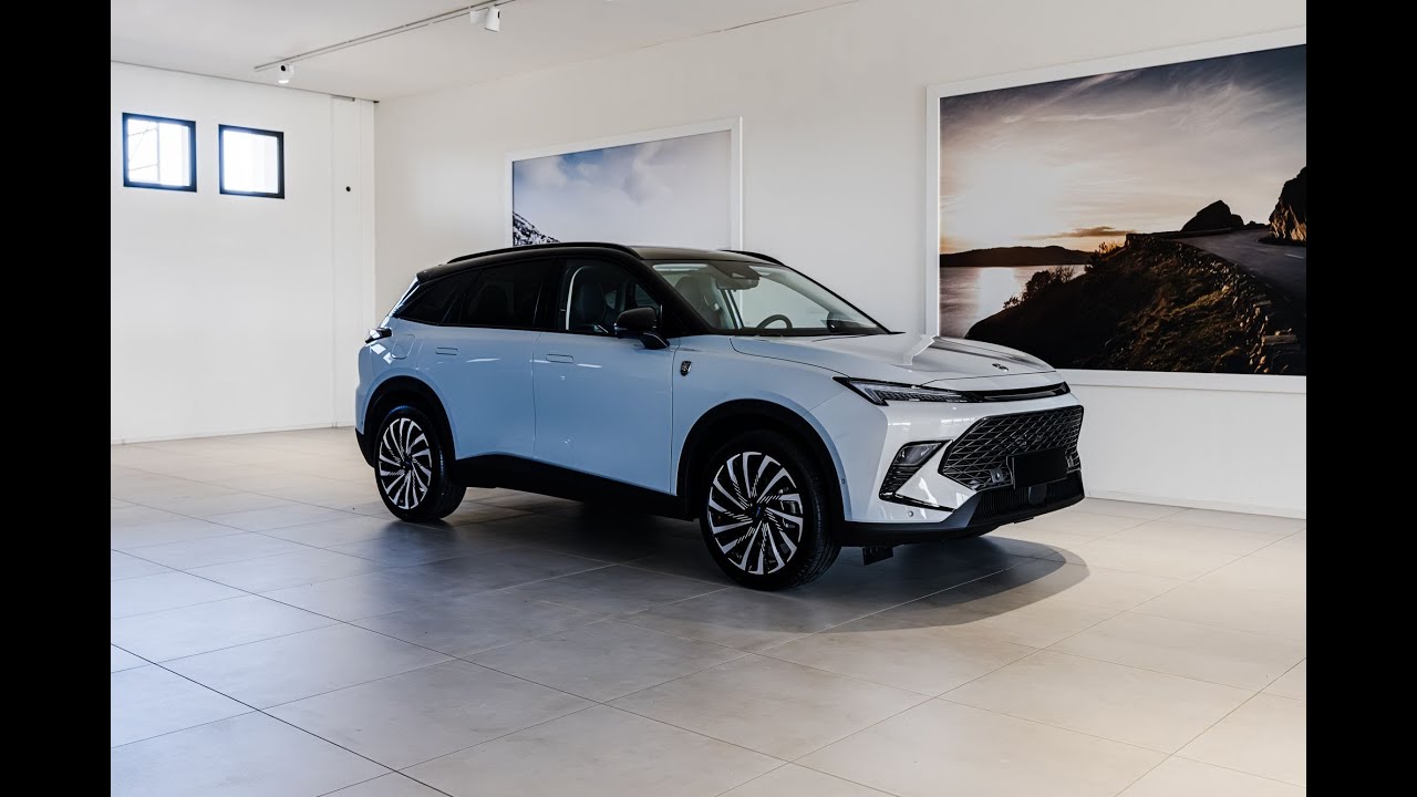 Da Autocenter NewTiger SIX 2025 - Dotazione Premium