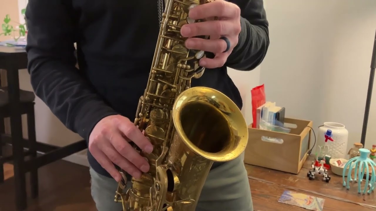 1947 Selmer Super Balanced Action (SBA) Alto Saxophone Demo, www.dcsax.com