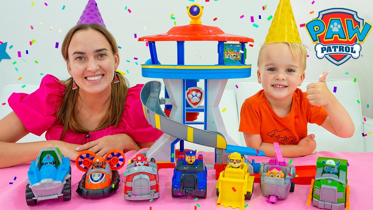 Peringatan 10 Tahun Chris dan Mom PAW Patrol