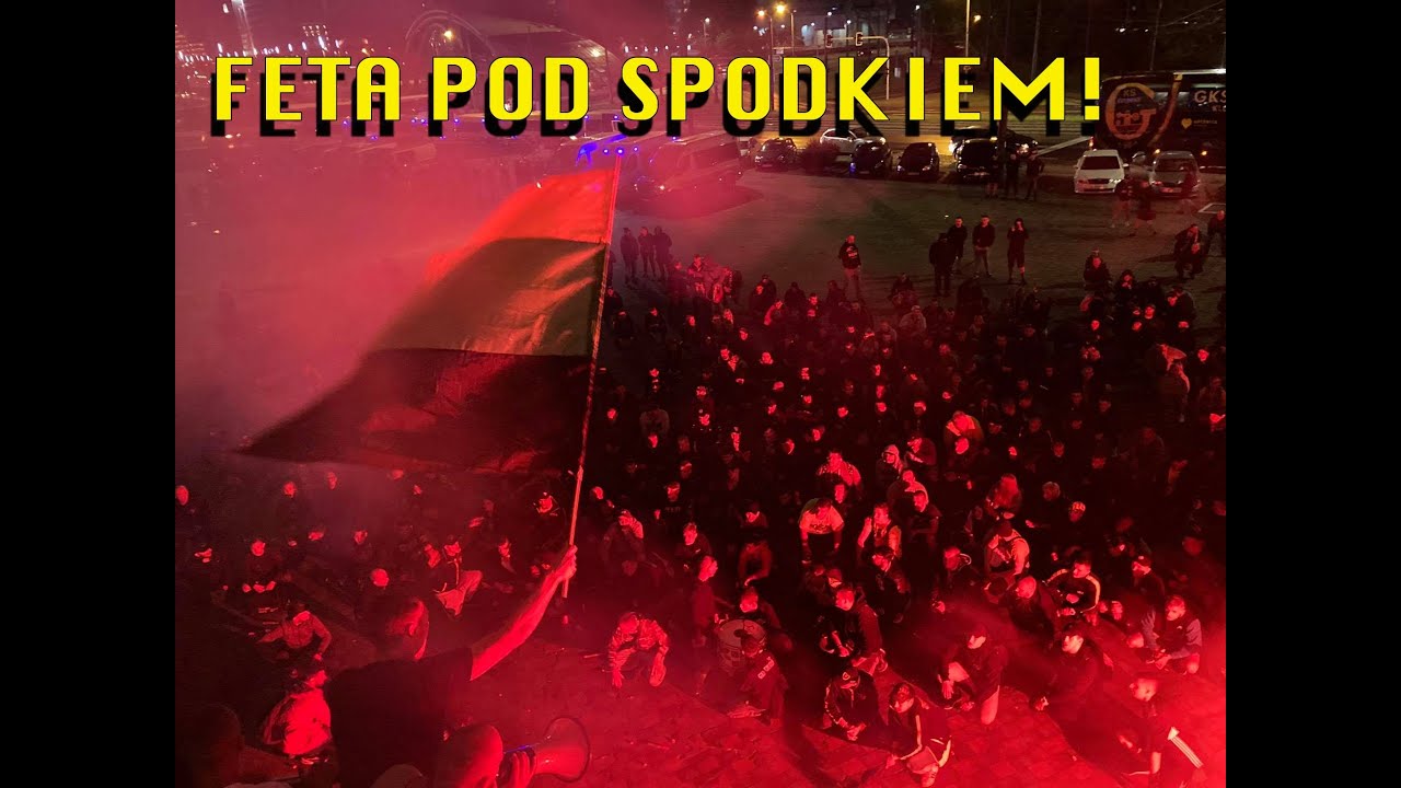 Feta kibic&oacute;w GieKSy pod Spodkiem z okazji awansu piłkarzy GKS Katowice do pierwszej ligi