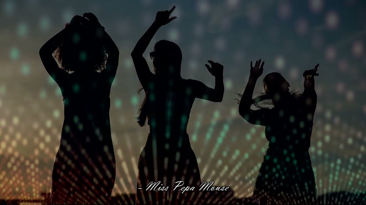 Gloria Estefan feat. Sound Machine - Conga (Lyrics//Letra)