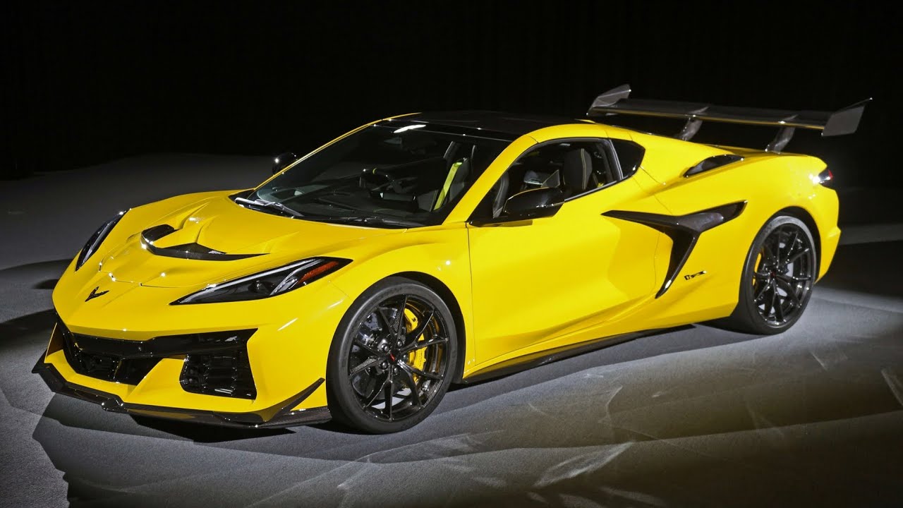 2025 Corvette ZR1: Inside Look & Stunning Mountain Drive #corvette #car #automobile 