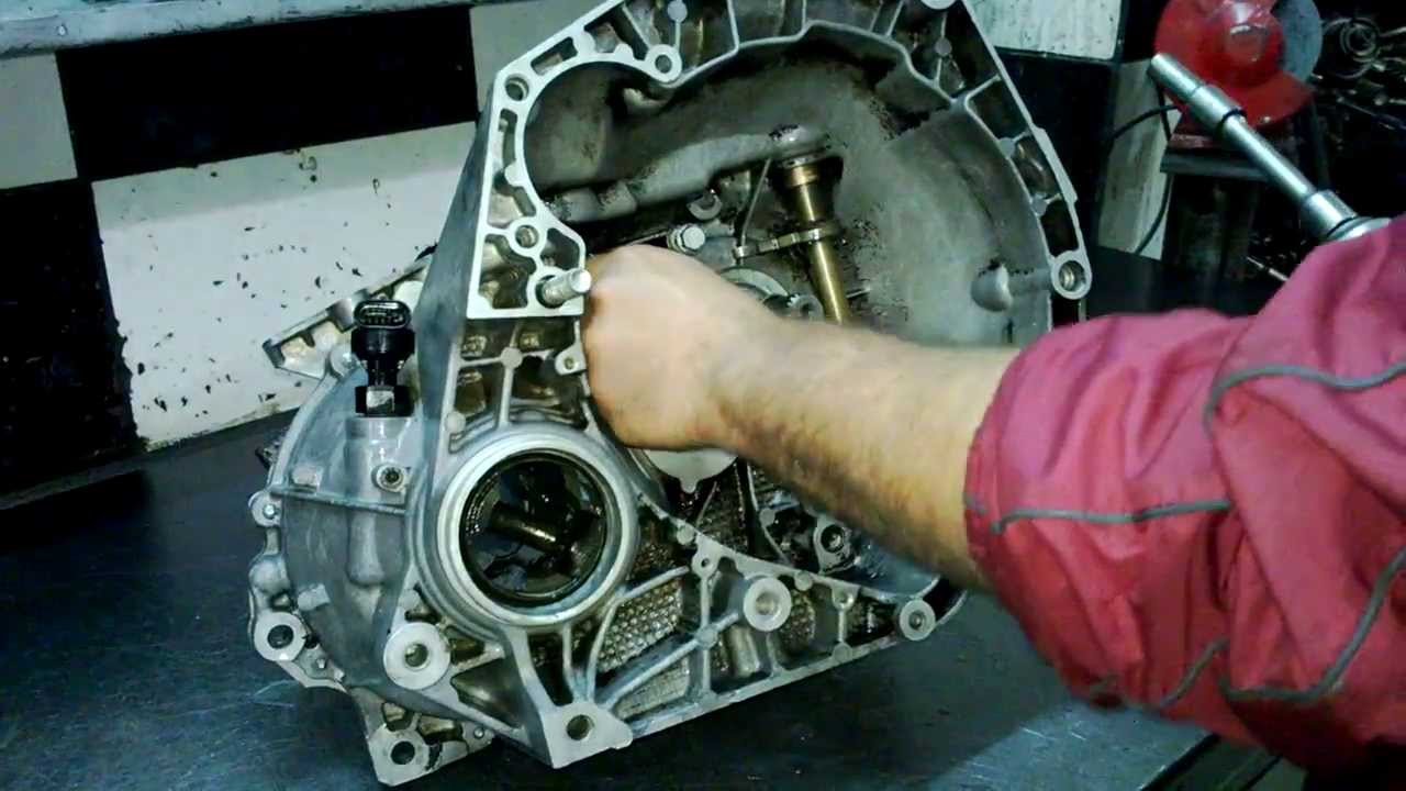 DESMONTANDO CAIXA DE CAMBIO, PALIO, UNO, DOBLO E ETC... (FIAT) profdicaixa
