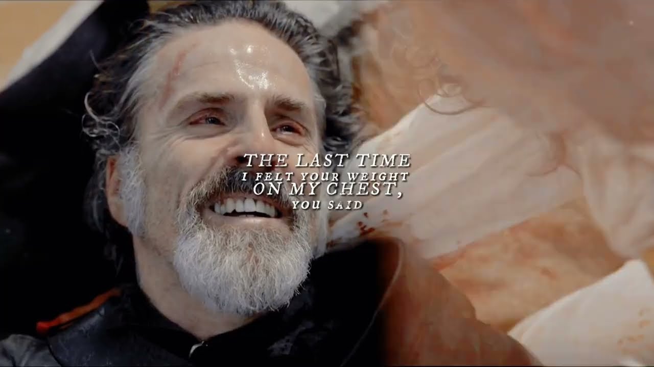 all things end; izzy hands (+02x08)