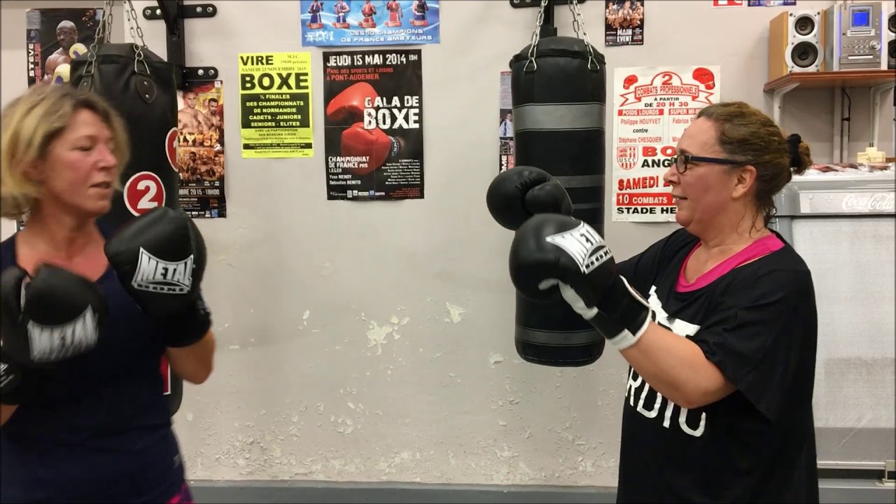 Une s&eacute;ance de boxe anglaise loisir au Boxing club d'Argentan