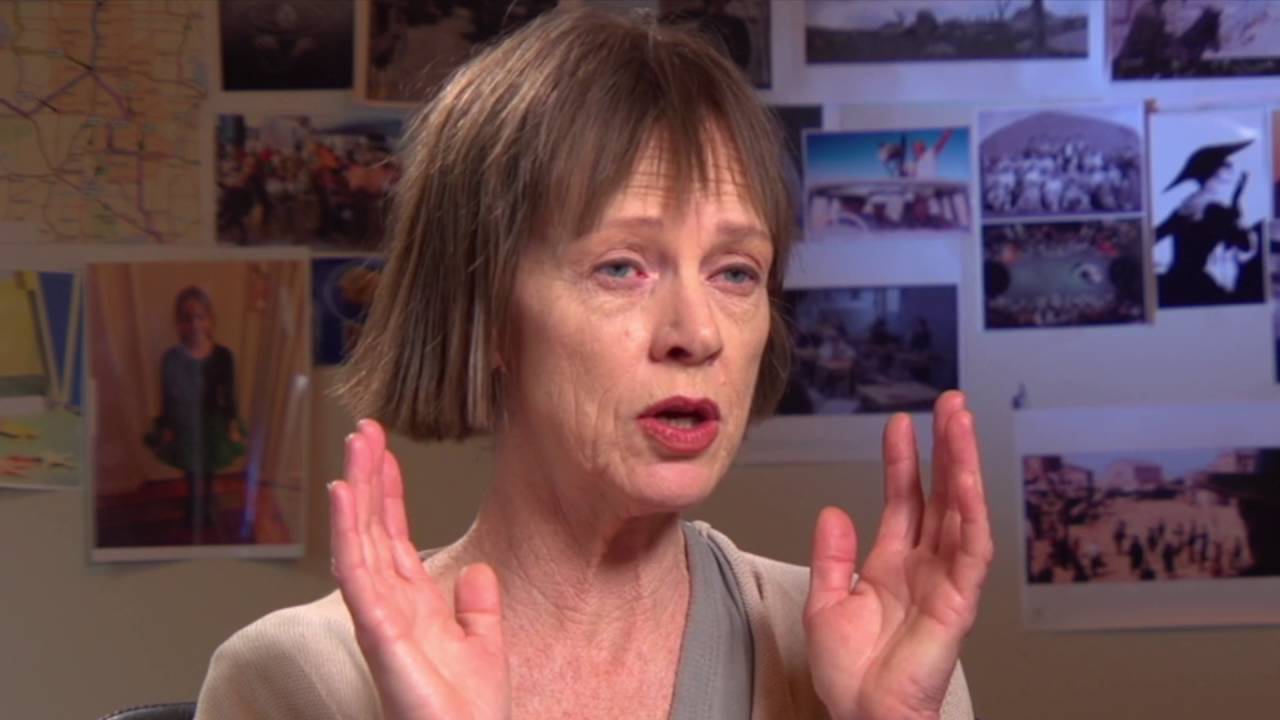 Judy Davis: THE DRESSMAKER