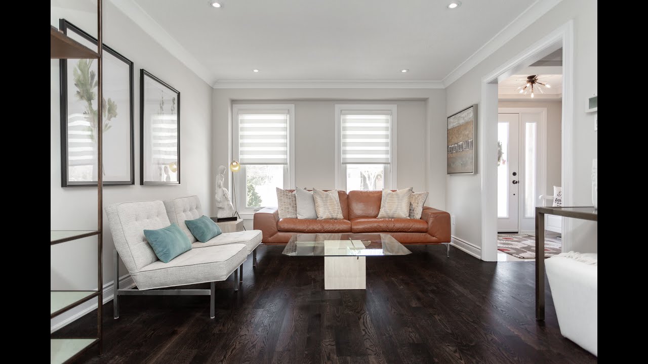 Tour This Gorgeously Renovated Oakville Home That Backs on to The Forest Glade Ravine