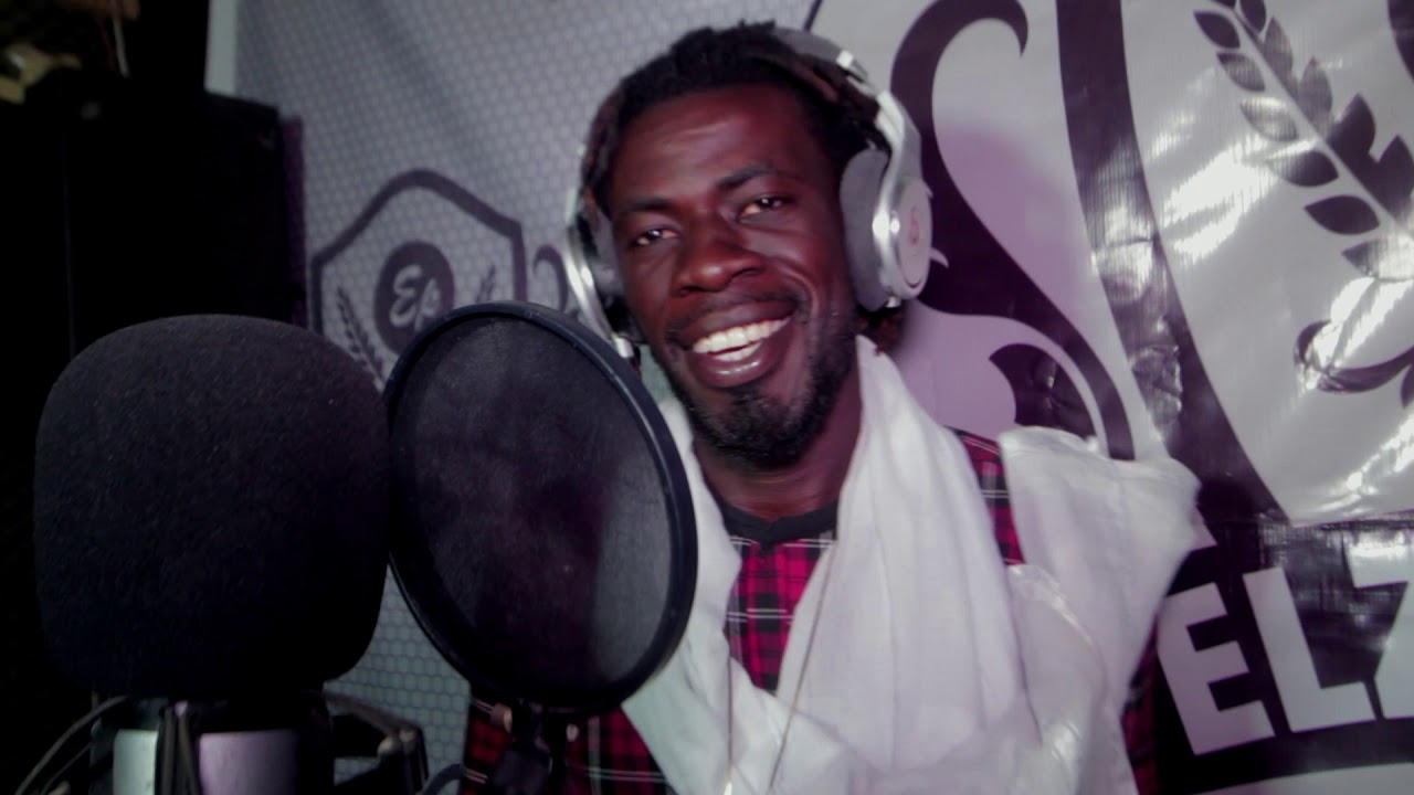 CLIP CORONA LES ARTISTES DE LOUGA