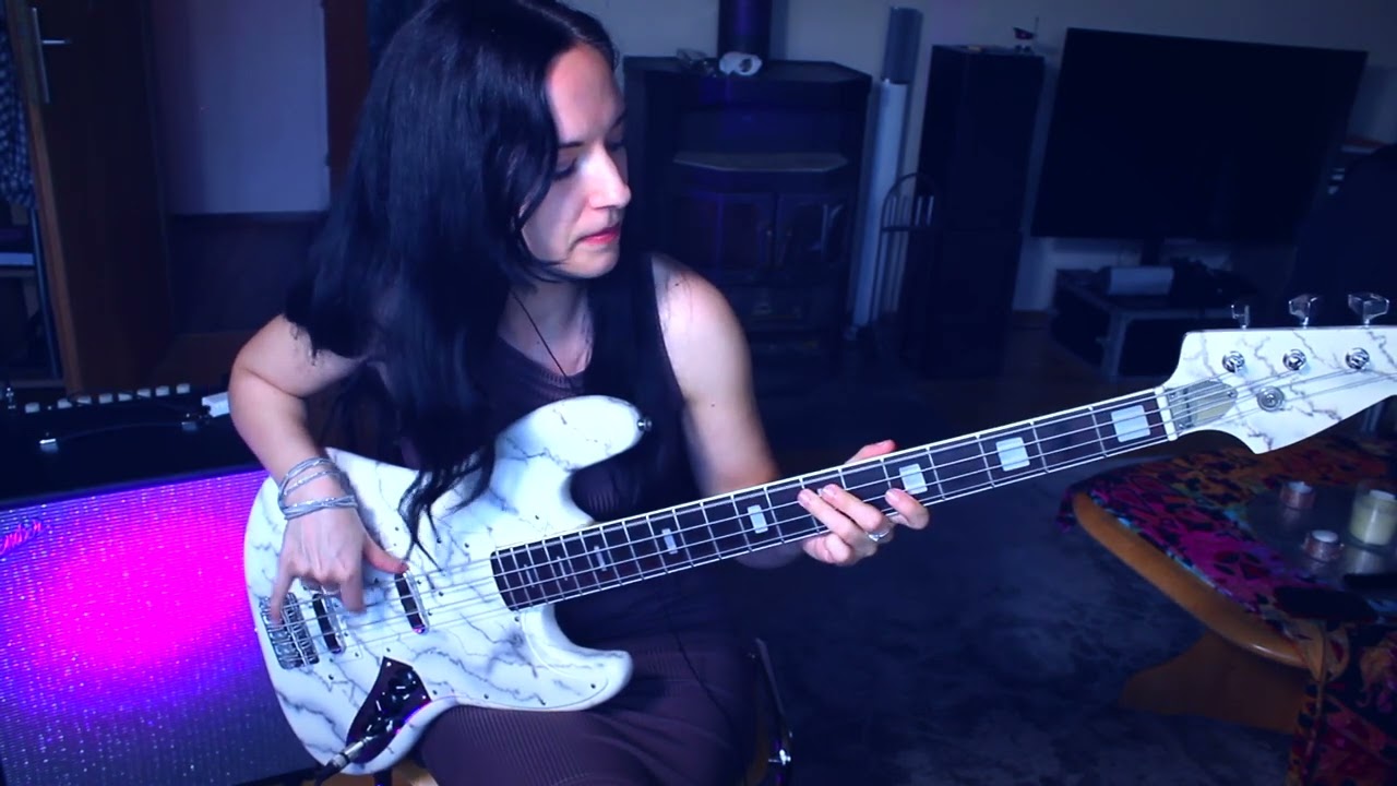 Joe Frazier - Jeff Berlin / Bill Bruford - Bass Cover