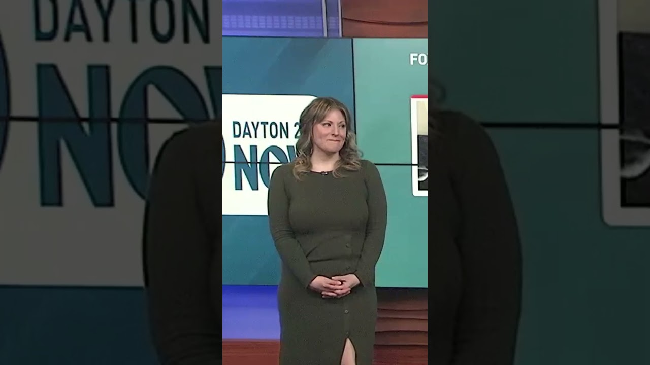 Anchor loses it on air
