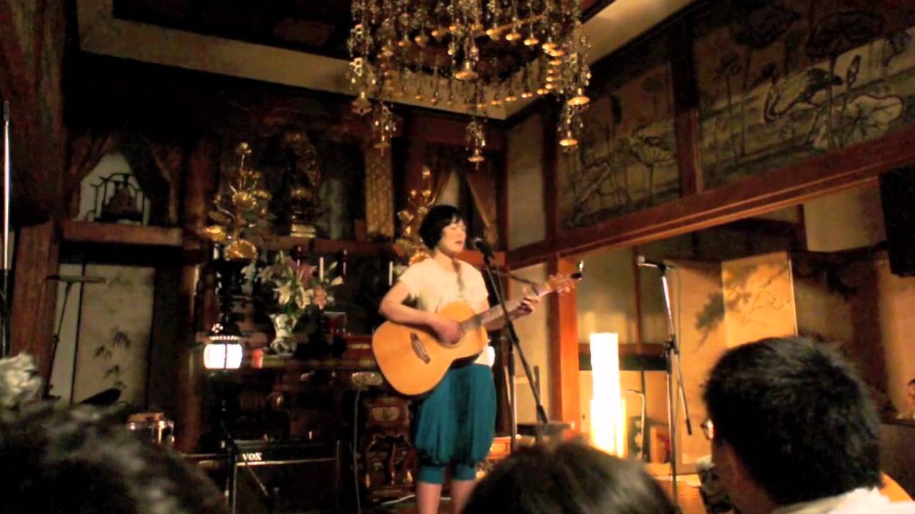 Kazumi Nikaido - Totsu Totsu I Love You (live)