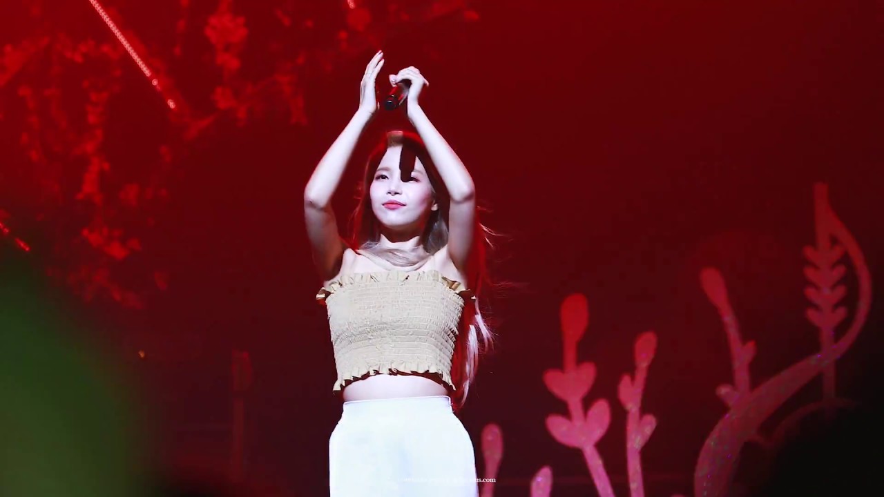 180617 솔라감성콘서트 in 부산 마마무 솔라 HONEY BEE