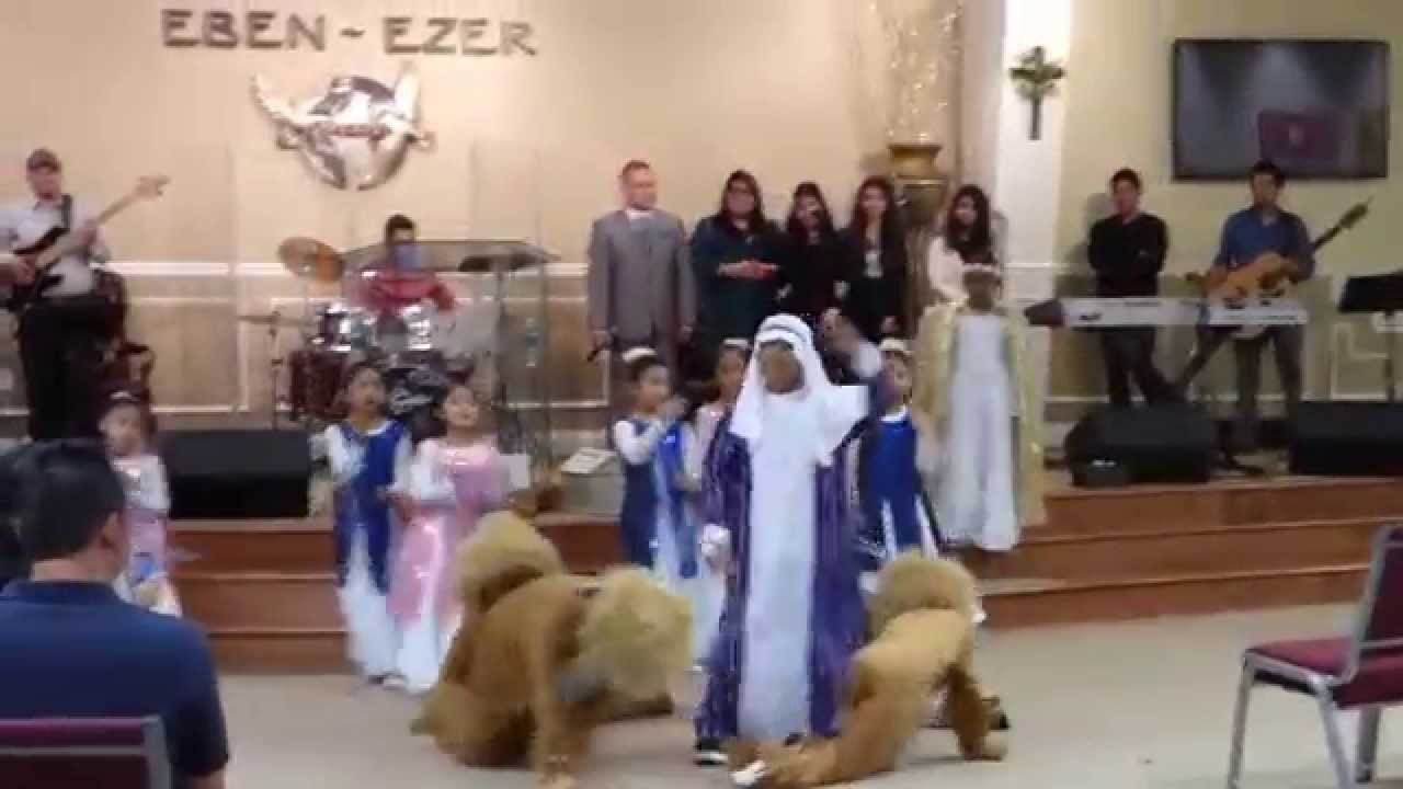Drama Jovenes y Niños DANIEL EN EL FOSO DE LOS LEONES