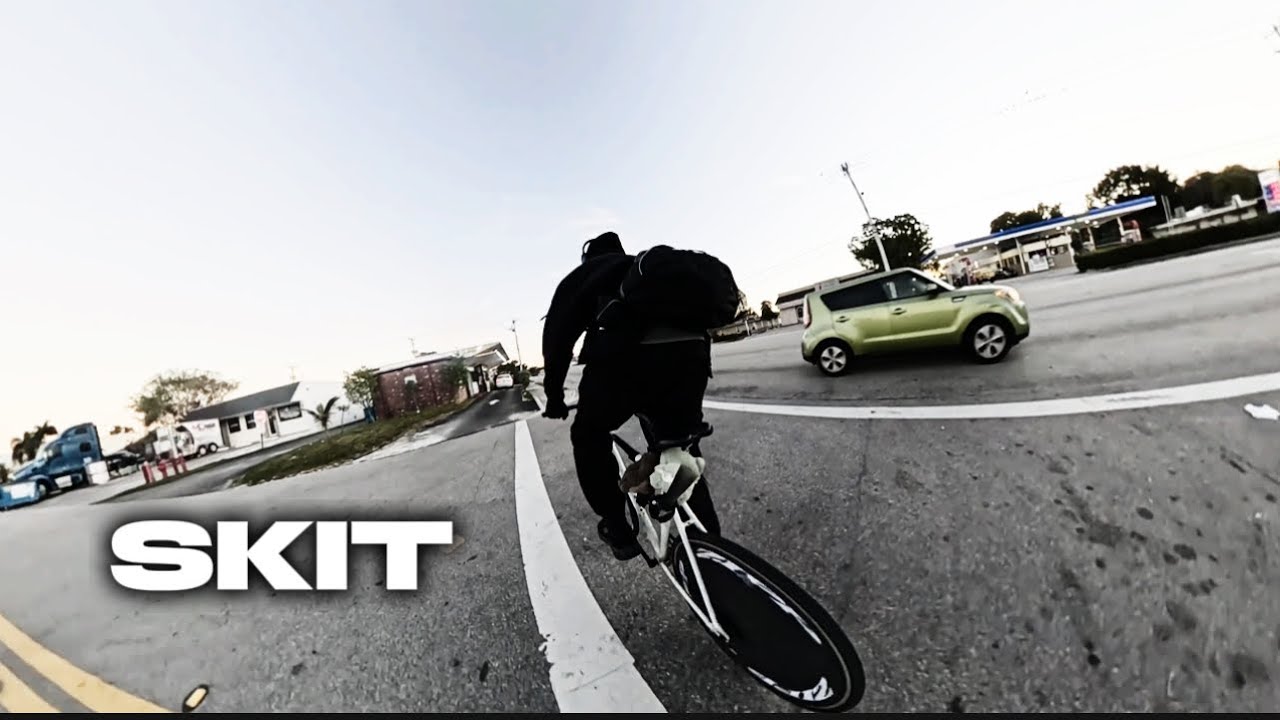 Fixie Life: Mastering the Ride with My Gear Bike