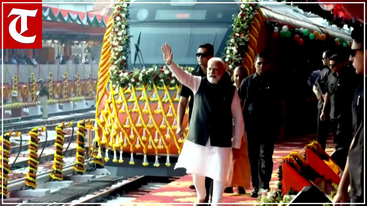 LIVE | PM Modi flags off Vande Bharat Express Trains from Varanasi