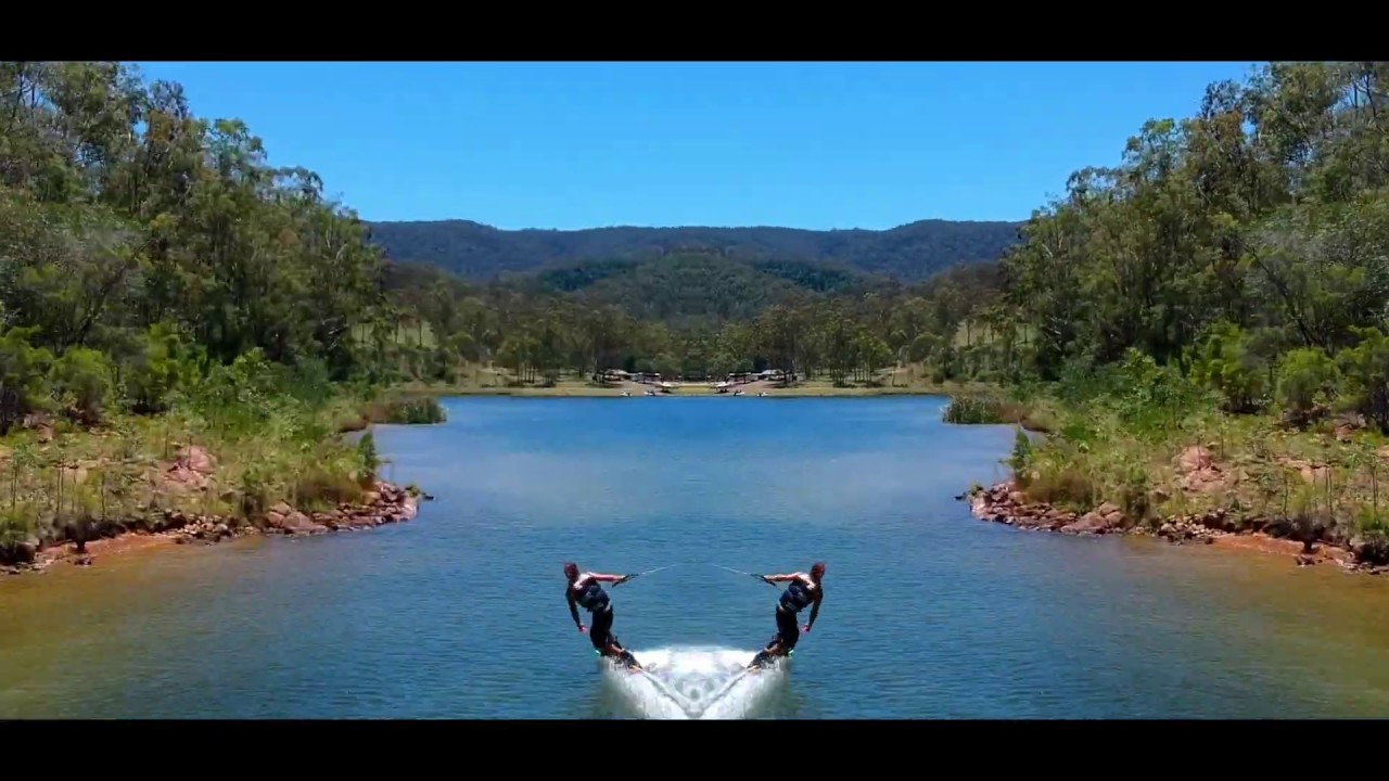 Wakeboarding Somerset Dam