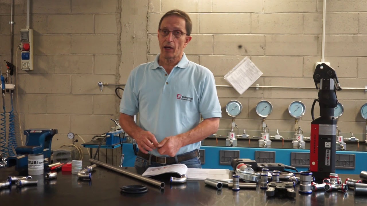 Difference between 316 and 316L stainless steel