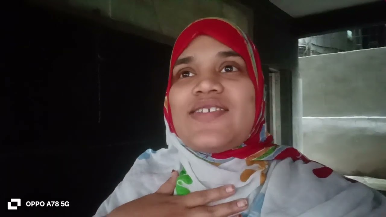 Bacchon ke tution ke pass vah ek baccha chori