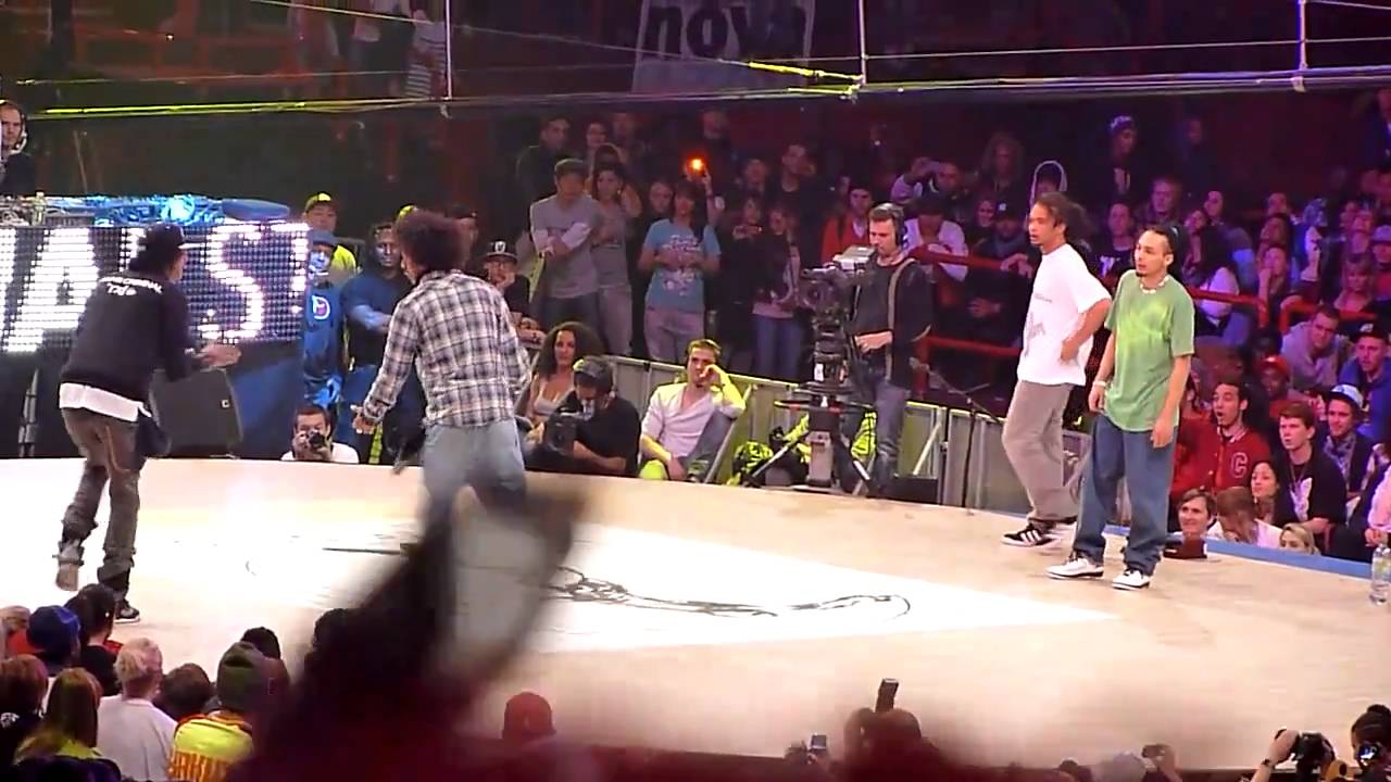 Juste Debout 2011 | Final HipHop | Ukay & Aldo vs Les Twins (win)