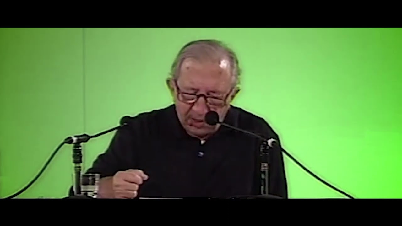 Don Luigi Giussani - «Cos'è la vita? È essere amati»