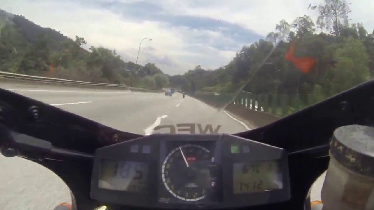 Aprilia RS250 Test Ride top speed