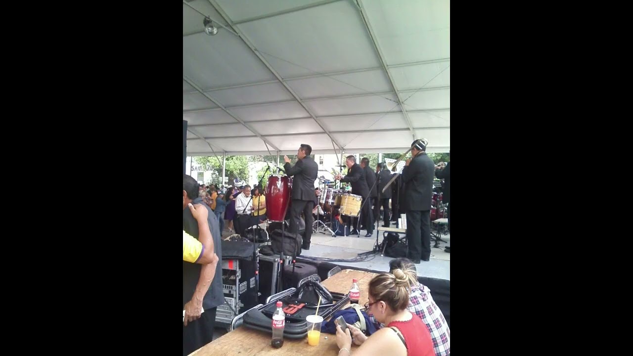 Skokian Orquesta Premier