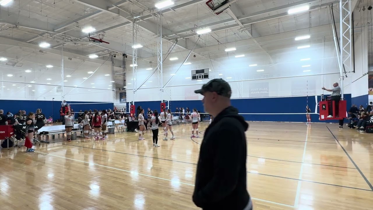 Forza 14 Black vs. SPVB 14 Red