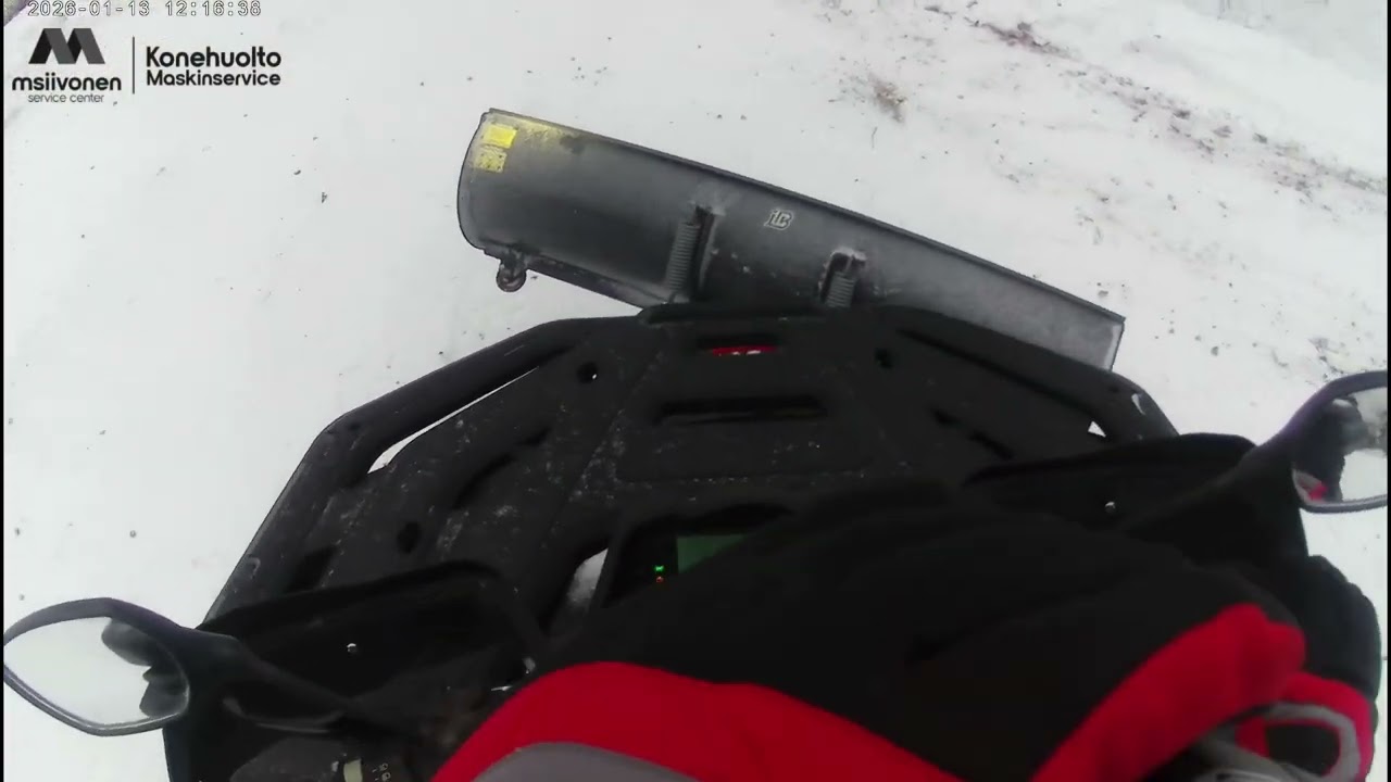 ATV snöplogning | MÖNKIJÄ LUMITÖISSÄ | ATV snow plowing