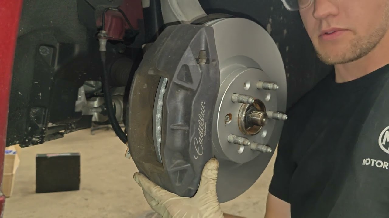 Как заменить тормоза Brembo на вашем CT6