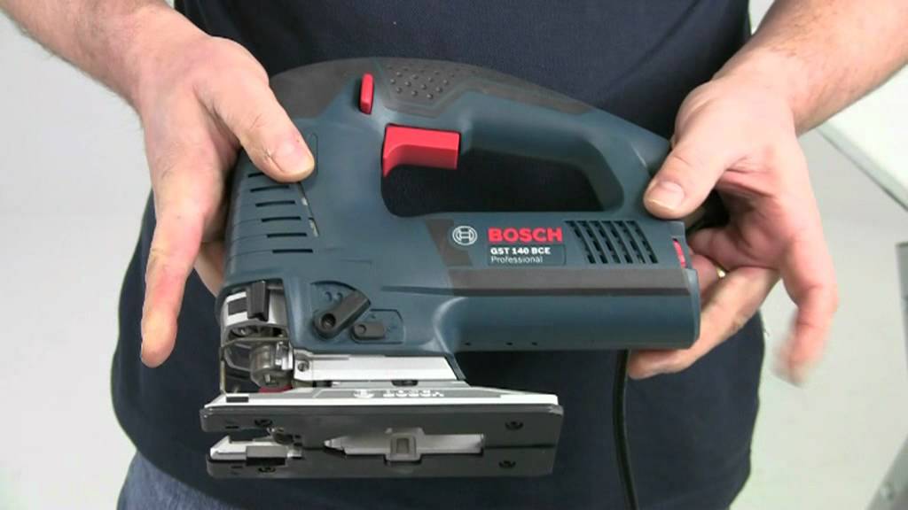 Лобзик Bosch GST 140