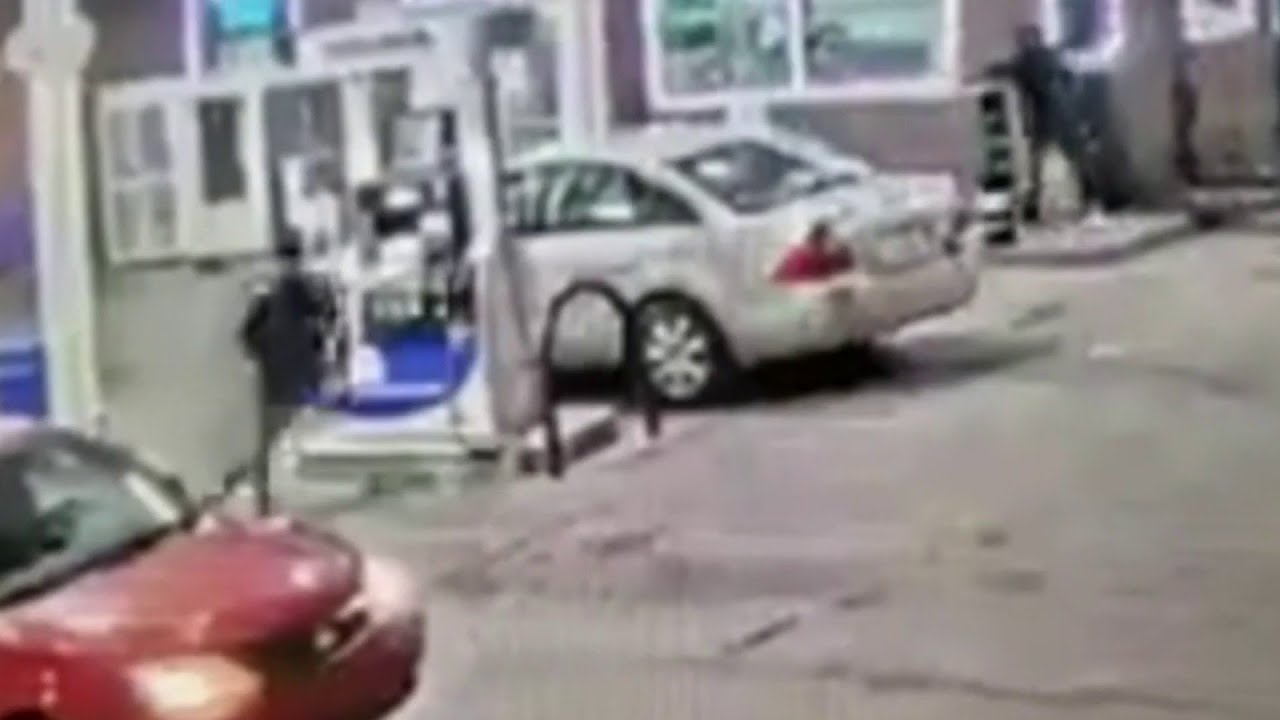 Search for suspects continues after double murder on Detroit's west side
