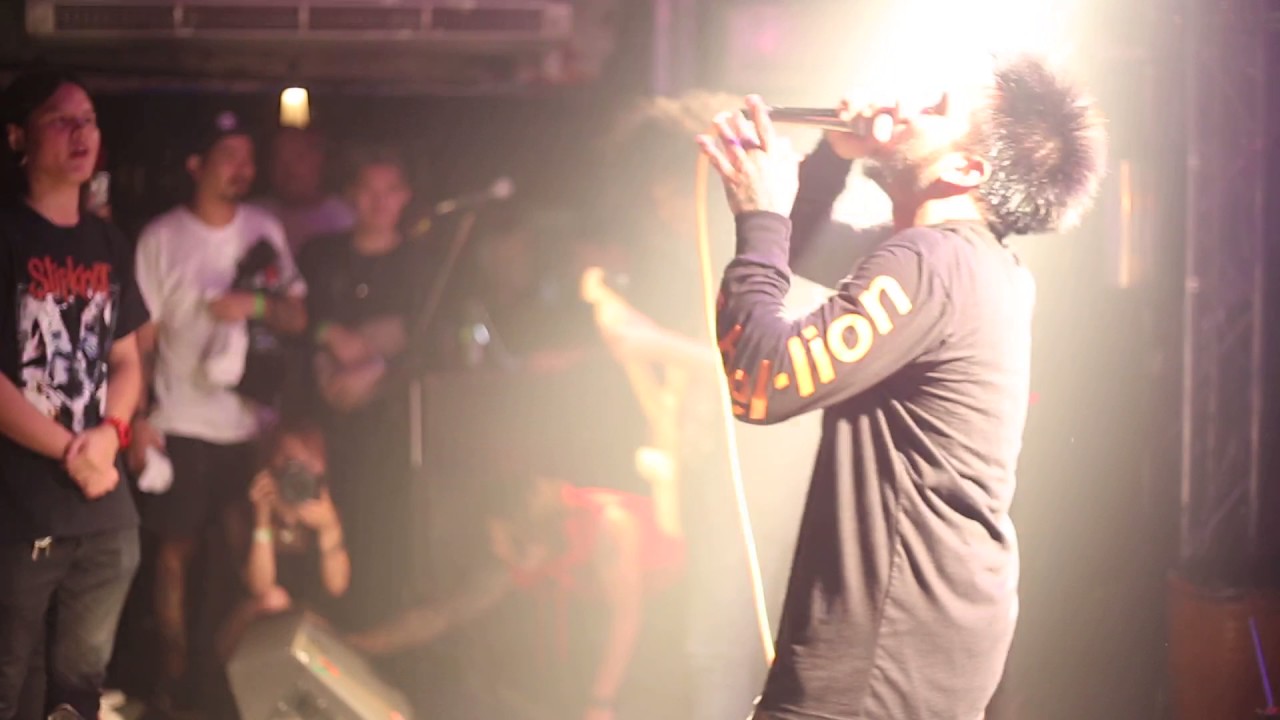 Dig (Mudvayne) - Tazzmanian live at Parking Toys (Old School Party)