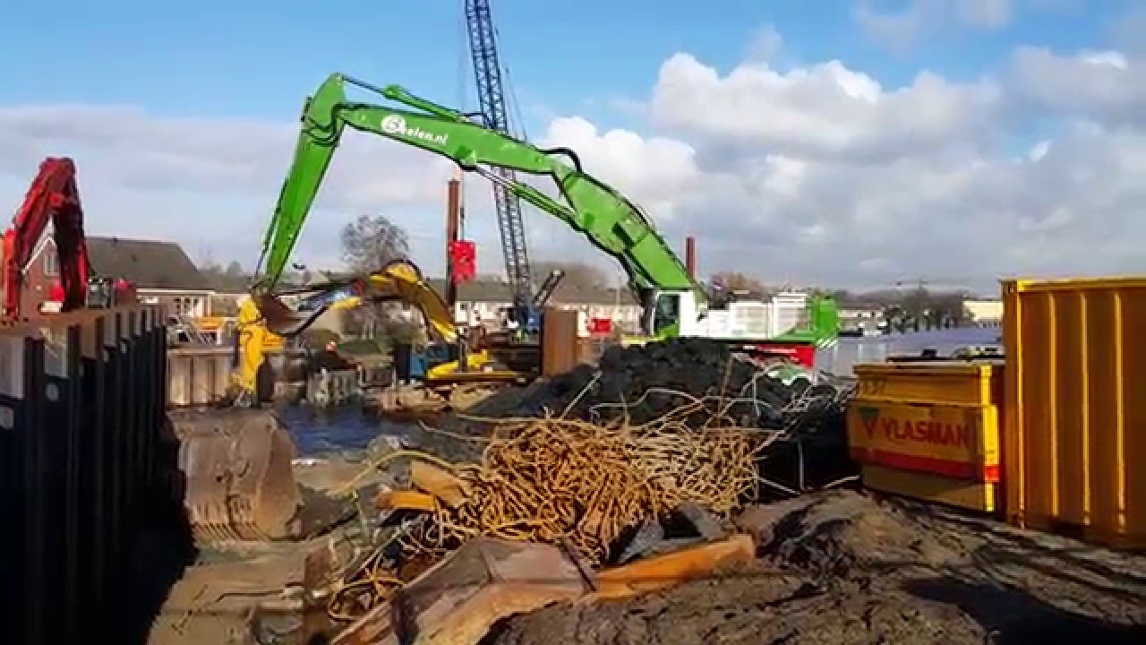 Cat 385C STC Triple | Lock demolition Zwartsluis Vlasman Sloopwerken | Beelen Sloopwerken B.V.