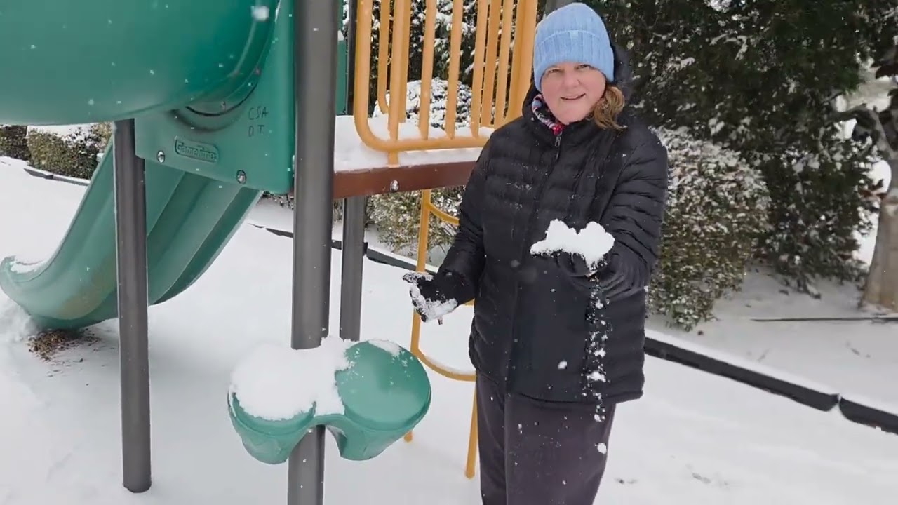 WOW! We got snow in the south, I got more then i thought I would this year. 