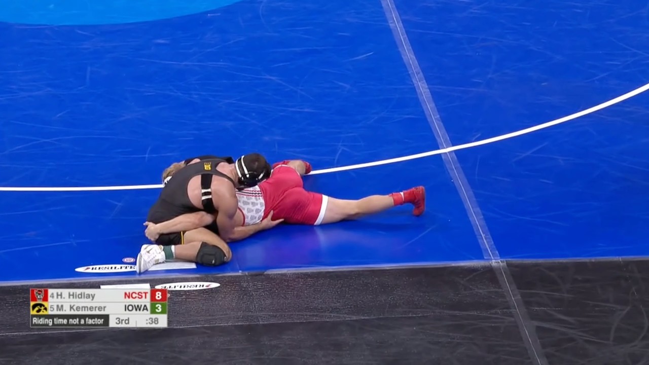 174lbs Hayden Hidlay (NC State) vs Michael Kemerer (Iowa)